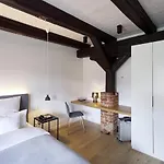 Wohngut Vormals Yard Hotel 4*