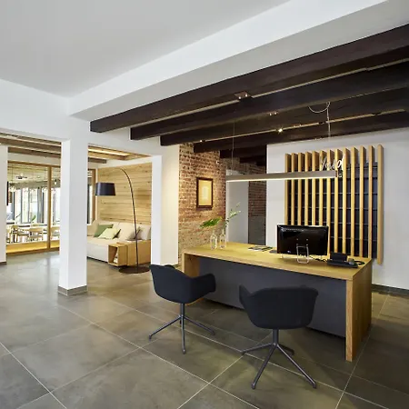 Wohngut Vormals Yard