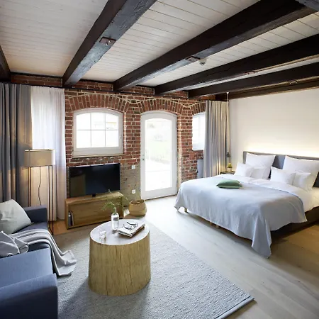 Wohngut Vormals Yard 4* Βόλφσμπουργκ