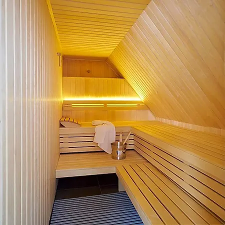 Wohngut Vormals Yard Hotel Wolfsburgo