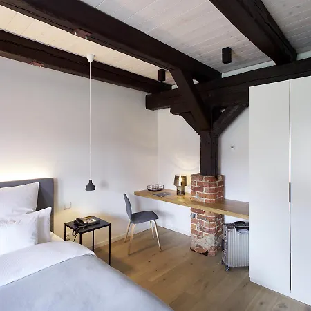 Wohngut Vormals Yard מלון 4*